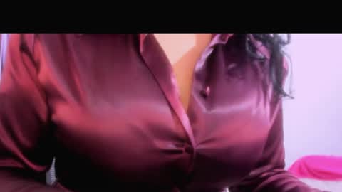 Snapshot of 00valeriasexxx chatting on January 12, 9:40 am Valeria online show from January 12, 9:40 am