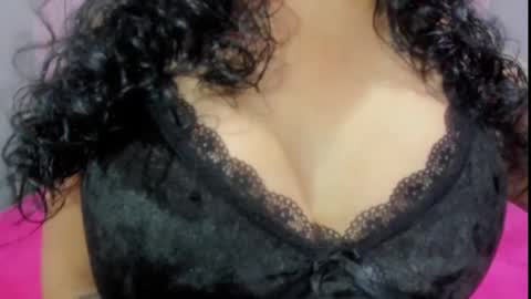 Snapshot of 00valeriasexxx chatting on February 8, 1:01 pm Valeria online show from February 8, 1:01 pm