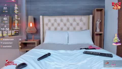 01victoria online show from December 12, 4:32 pm