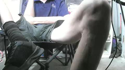 Snapshot of 03oldskoolatgm chatting on March 13, 5:47 am 03oldskoolatgm online show from March 13, 5:47 am