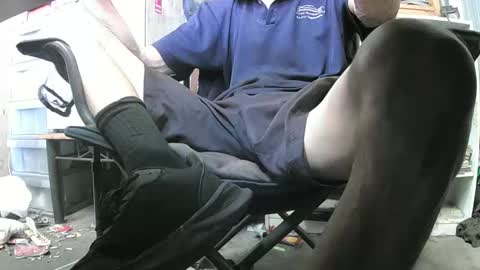 Snapshot of 03oldskoolatgm chatting on April 1, 2:45 am 03oldskoolatgm online show from April 1, 2:45 am