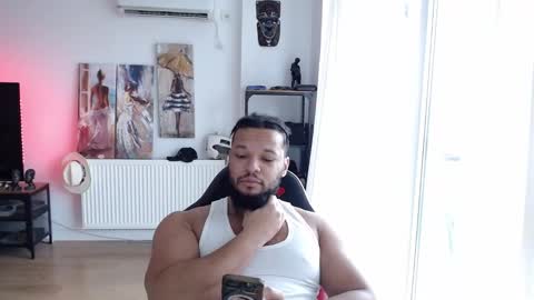 Kingsley online show from February 20, 9:10 am