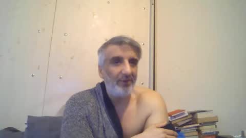 Snapshot of 0luvmonkey chatting on April 4, 6:55 am 0luvmonkey online show from April 4, 6:55 am