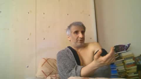 Snapshot of 0luvmonkey chatting on May 8, 12:43 pm 0luvmonkey online show from May 8, 12:43 pm