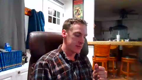 Snapshot of 0trickortreat0 chatting on December 15, 3:55 am CountryPrince online show from December 15, 3:55 am