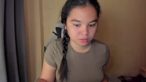 0wwlo0k online show from March 18, 4:59 am