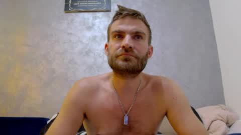 10in_deluxe online show from September 18, 6:37 am