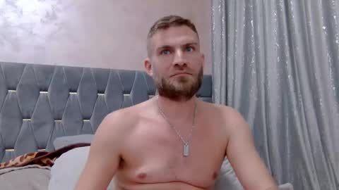 10in_deluxe online show from December 4, 6:16 pm