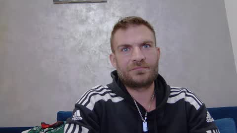 10in_deluxe online show from December 19, 6:59 pm