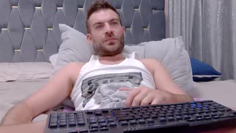 10in_deluxe online show from January 9, 10:44 pm