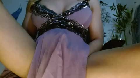 Jennifer Atkinson online show from January 7, 7:49 pm