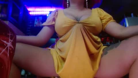  i am trixie im Your Selfsucking Mistress  online show from November 7, 1:49 am