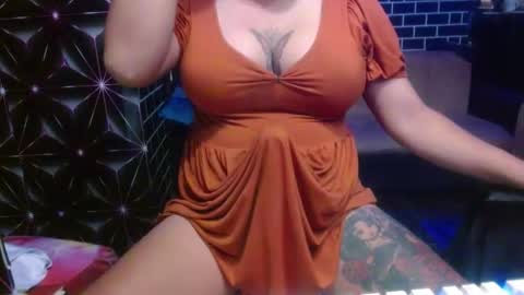  i am trixie im Your Selfsucking Mistress  online show from April 16, 6:03 am