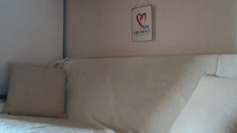 Snapshot of 12ennie chatting on September 24, 6:50 am 12ennie online show from September 24, 6:50 am