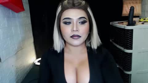 Snapshot of 12inchsexyanacodats chatting on February 18, 1:01 am sexy kia online show from February 18, 1:01 am