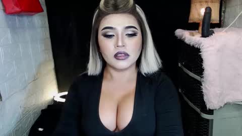 Snapshot of 12inchsexyanacodats chatting on February 24, 12:52 am sexy kia online show from February 24, 12:52 am