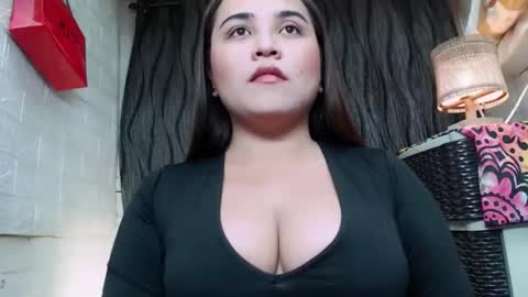 sexy kia online show from May 28, 5:10 pm