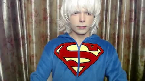 Snapshot of 13_angel_14 chatting on February 4, 11:16 pm Angelfree online show from February 4, 11:16 pm