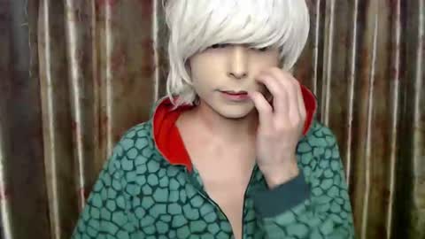 Snapshot of 13_angel_14 chatting on February 9, 9:17 pm Angelfree online show from February 9, 9:17 pm