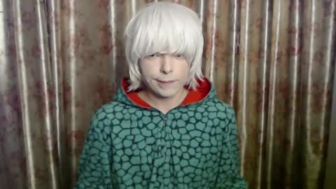 Snapshot of 13_angel_14 chatting on February 15, 11:14 pm Angelfree online show from February 15, 11:14 pm