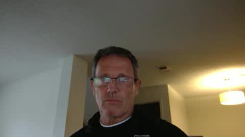 Snapshot of 13glanmorfa chatting on February 18, 9:20 pm 13glanmorfa online show from February 18, 9:20 pm