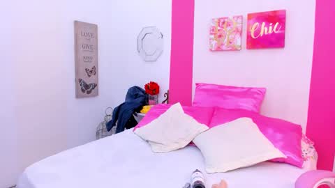 Scarlette  online show from December 21, 7:13 am