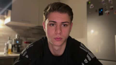 Lance online show from October 6, 3:42 pm