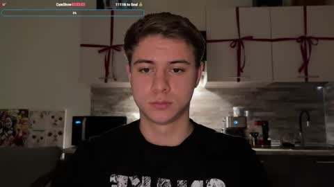 Lance online show from January 9, 5:37 pm