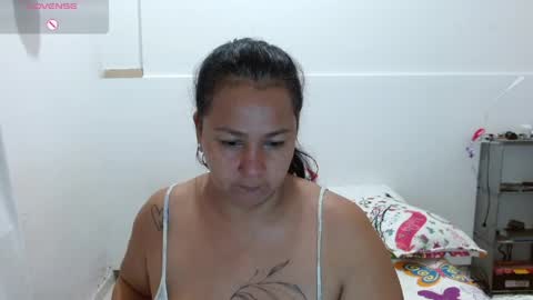 18and45couple online show from April 3, 3:48 am