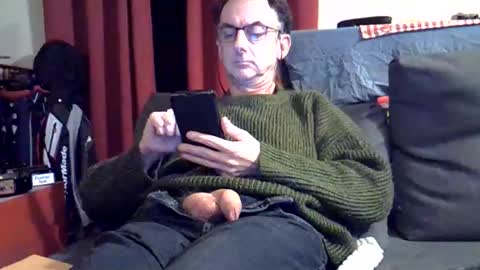 18remy45 online show from February 2, 6:28 pm