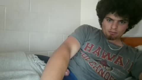 18skinnypee online show from April 29, 11:36 am