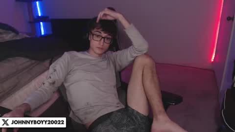 19yrboyhot online show from September 9, 1:38 am