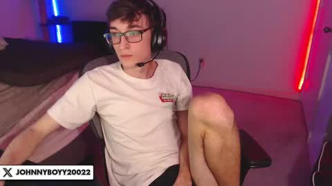 19yrboyhot online show from September 10, 1:05 am