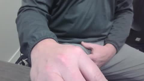 Snapshot of 1900pley chatting on April 2, 4:48 pm 1900pley online show from April 2, 4:48 pm