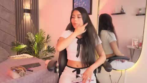 anya online show from November 1, 7:16 pm