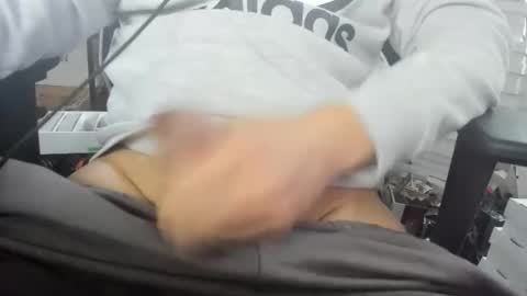 Snapshot of 1bigloadasian chatting on November 16, 4:23 pm 1bigloadasian online show from November 16, 4:23 pm