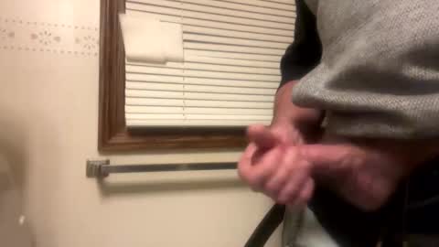 1hunglo412 online show from January 16, 11:14 am