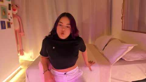 laiaa rivas online show from December 3, 3:58 am