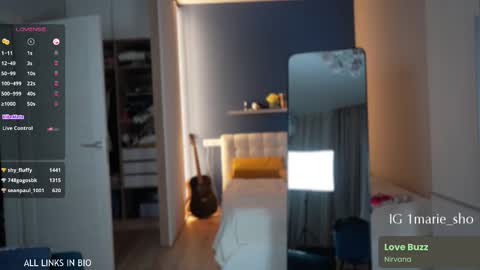 Marie online show from September 10, 6:08 pm