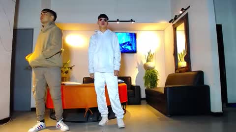 pushman online show from February 27, 1:33 pm