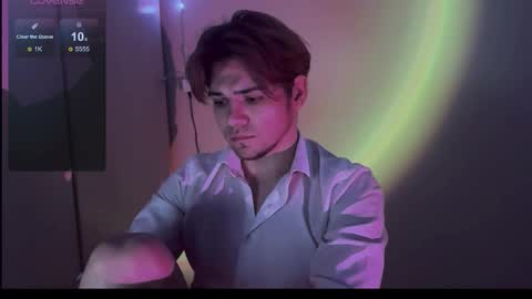 1roberttt online show from October 8, 9:01 pm
