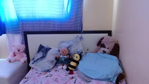 Snapshot of 1sasha_grey__1 chatting on January 30, 8:31 pm paola online show from January 30, 8:31 pm
