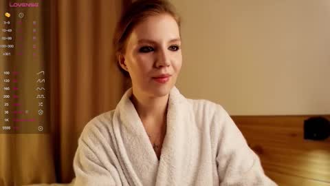 VICTORIA online show from October 1, 1:11 am