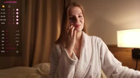 VICTORIA online show from December 21, 1:13 am