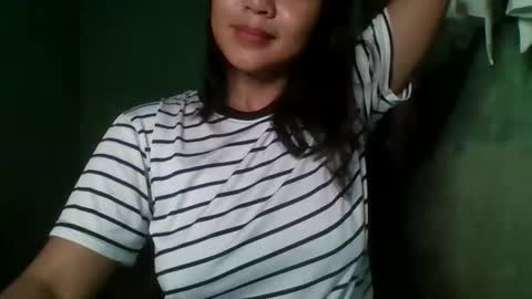 Snapshot of 1smile4u chatting on October 28, 3:04 pm 1smile4u online show from October 28, 3:04 pm