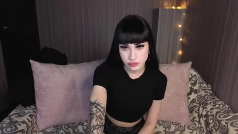 Snapshot of 1sweettykeyte2 chatting on February 10, 9:46 am Kate online show from February 10, 9:46 am