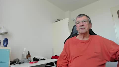 Henk online show from March 3, 3:20 pm