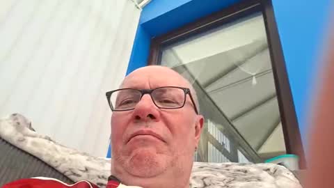 211skoosh online show from April 27, 2:04 pm