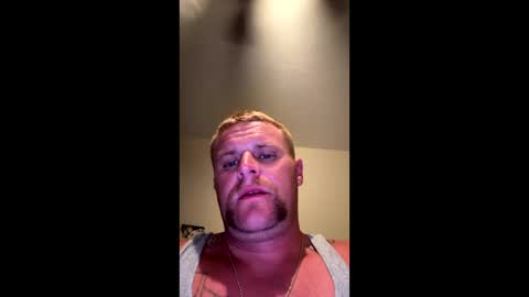 Snapshot of 22bigelo2316 chatting on September 25, 12:25 am 22bigelo2316 online show from September 25, 12:25 am