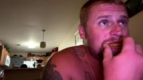 Snapshot of 22bigelo2316 chatting on September 29, 5:45 am 22bigelo2316 online show from September 29, 5:45 am